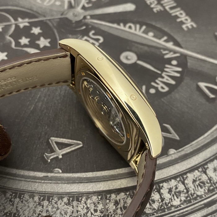 Patek Philippe Gondolo 5135J Like New