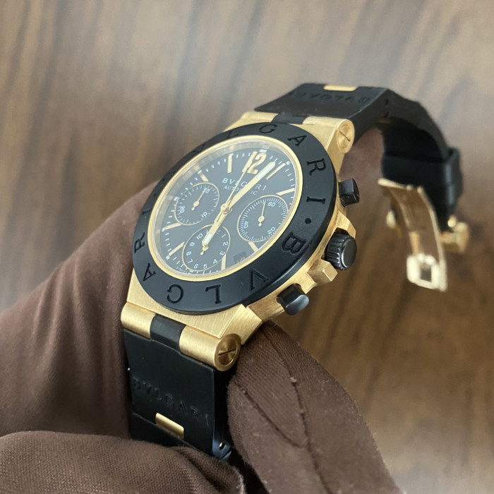 Bulgari Diagono Chrono 18K Gold Like New