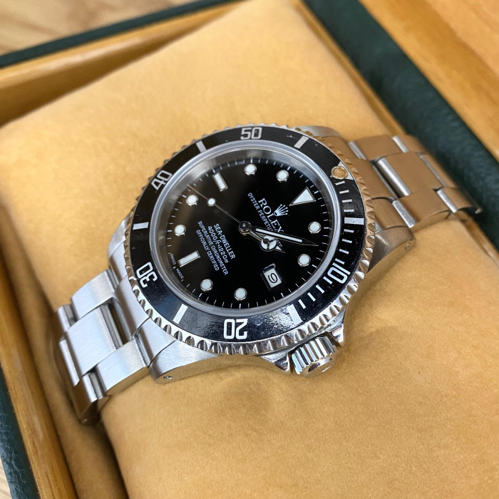 Rolex Sea-Dweller 16660 Top condition