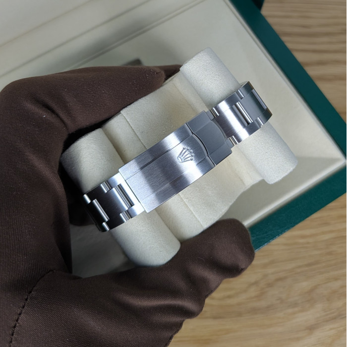 Rolex Oyster Perpetual 34mm Pistachio Green Dial