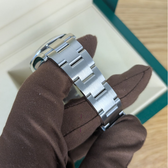 Rolex Oyster Perpetual 34mm Pistachio Green Dial