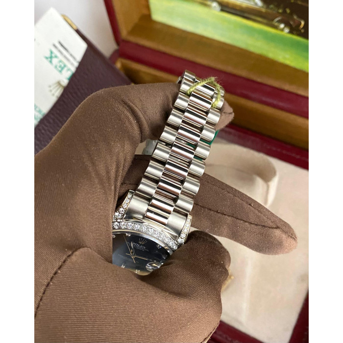 Rolex Daydate 36mm 18389 diamond bezel/dial born