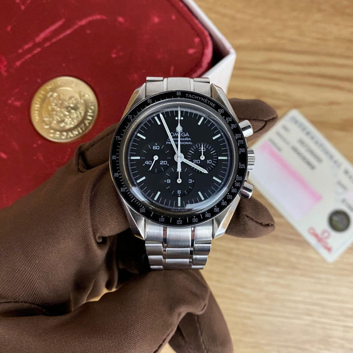 Omega Speedmaster Moonwatch 35725000 Full Set 1984