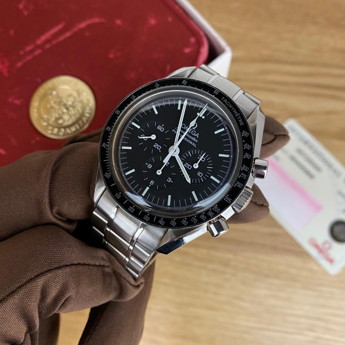 Omega Speedmaster Moonwatch 35725000 Full Set 1984