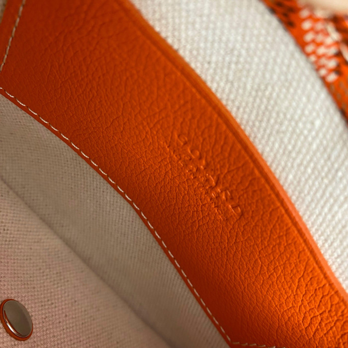 Goyard Pochette Plume leather Shoulder bag Orange