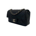 Chanel Mini Matelasse 20 Caviar Skin Single Flap Single Chain Bag Black Gold Metal Fittings