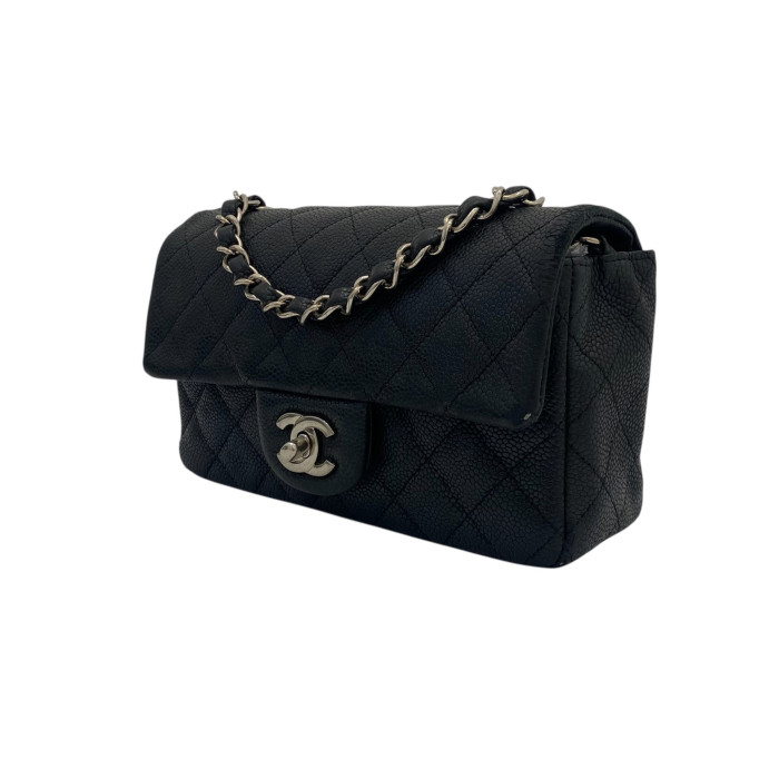 Chanel Mini Matelasse 20 Caviar Skin Single Flap Single Chain Bag Black Gold Metal Fittings