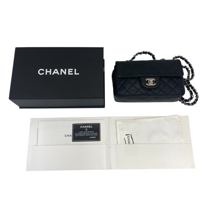 Chanel Mini Matelasse 20 Caviar Skin Single Flap Single Chain Bag Black Gold Metal Fittings