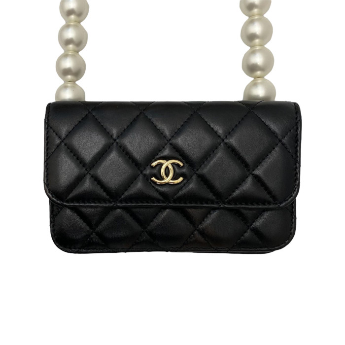 Chanel Matelasse Lambskin Chain Wallet Pearl Black Gold Metal Fittings