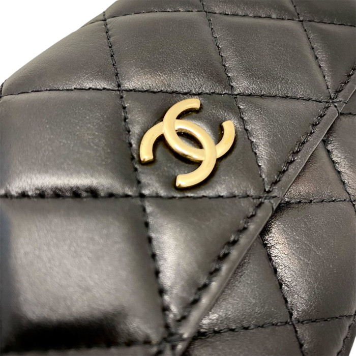Chanel Matelasse Lambskin Chain Wallet Pearl Black Gold Metal Fittings