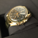 Omega speedmaster 31063425010001 Green yellow Gold brand new 2026