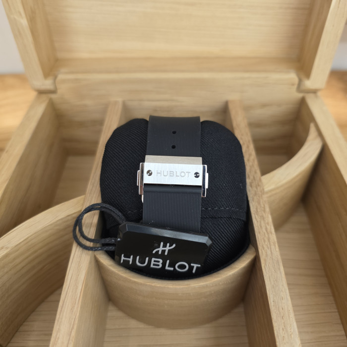 Hublot Classic fusion 45mm Brand new 2026 Black dial Full set