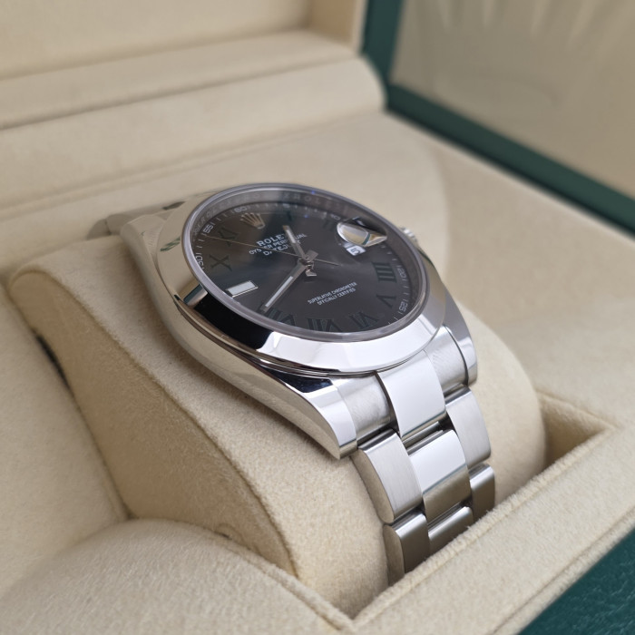 Rolex Datejust 41 mm Wimbledon 126300 Like New 2019 Full Set