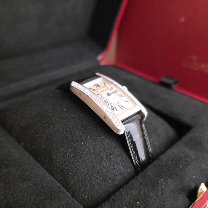 Cartier Tank Américaine 2489 White Gold Dial Like New Service 2026