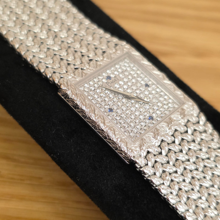 Piaget Emperador 18k White Gold Diamond and sapphire dial