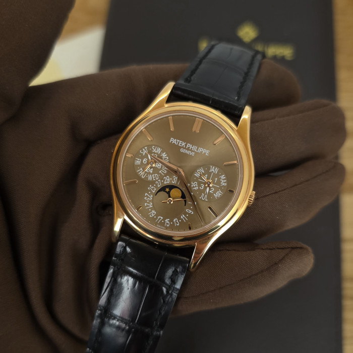 Patek Philippe Perpetual Calendar 5140R-001 2016 Like New Full Set
