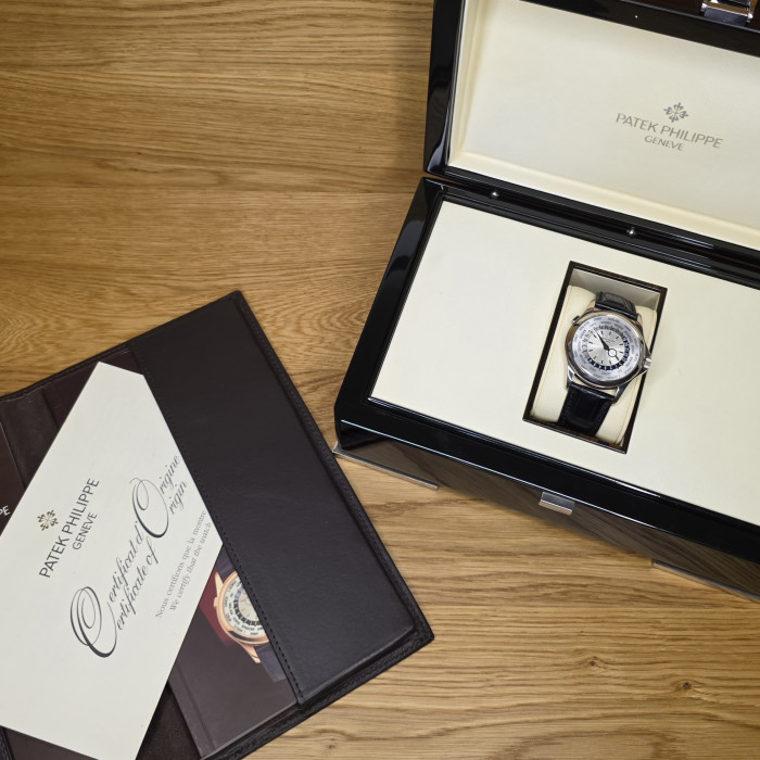Patek Philippe World Time 5130G-001 Like New Full Set
