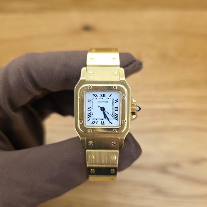 Cartier Santos Galbeè Yellow Gold Small Size 8170 Like New