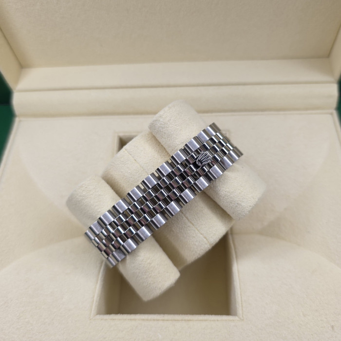 Rolex Datejust 36 Blue Diamond Dial Superjubilee 116234 Like New Full Set