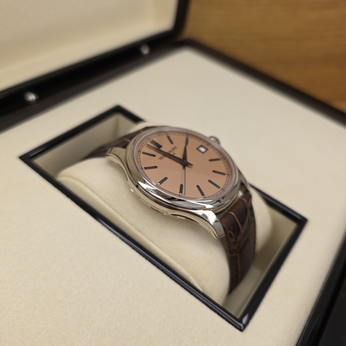 Patek Philippe Calatrava 5227G-015 Brand New 04/2026 Full Set