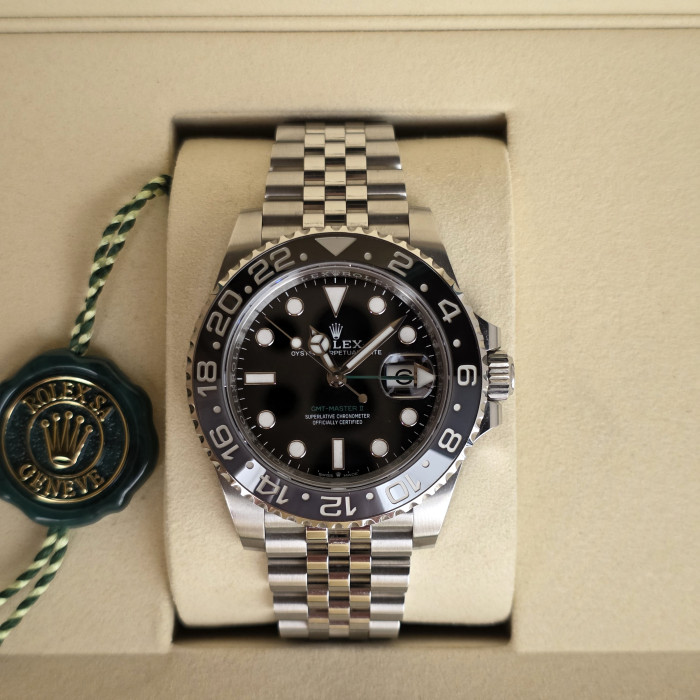 Rolex Gmt Master II Bruce Weyne Jubilee 126710GRNR Full Set