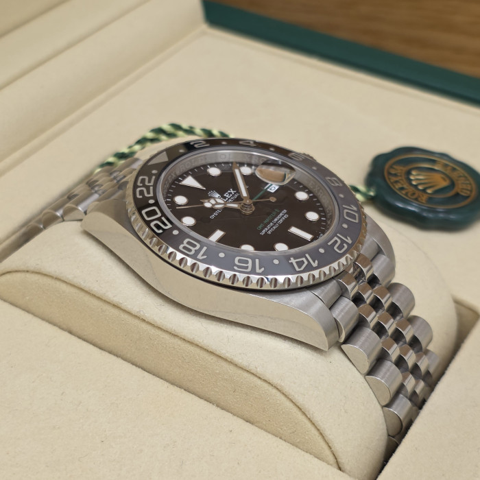 Rolex Gmt Master II Bruce Weyne Jubilee 126710GRNR Full Set