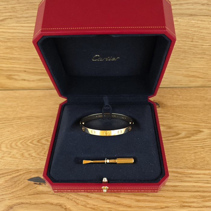 Cartier Bracciale Love modello classico 16 cm Yellow Gold B6067516 Brand New Full Set