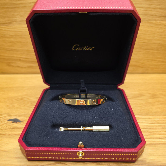 Cartier Bracciale Love modello classico 16 cm Yellow Gold B6067516 Brand New Full Set