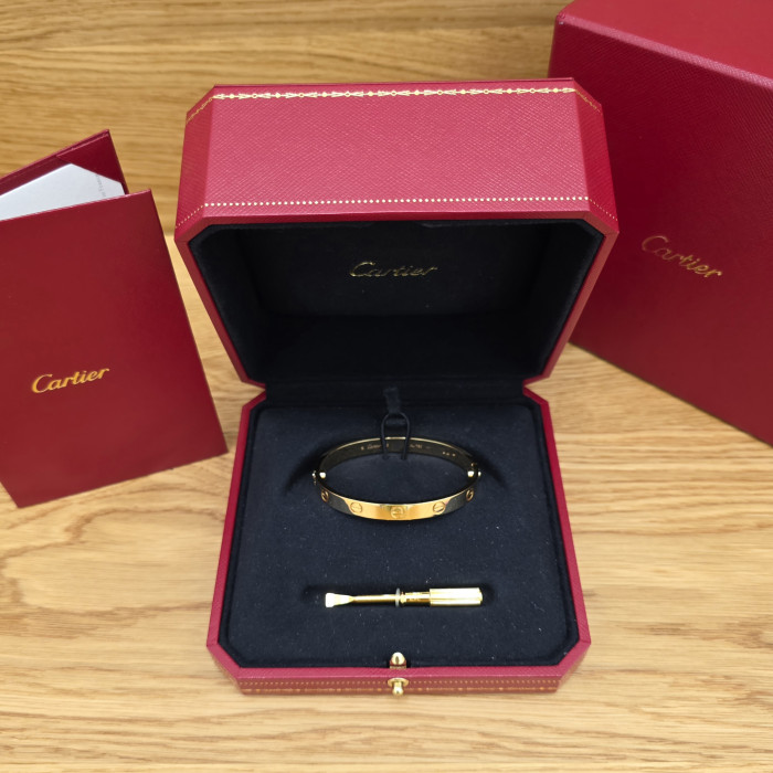 Cartier Bracciale Love modello classico 16 cm Yellow Gold B6067516 Brand New Full Set