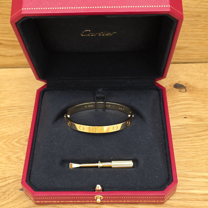 Cartier Bracciale Love modello classico 16 cm Yellow Gold B6067516 Brand New Full Set
