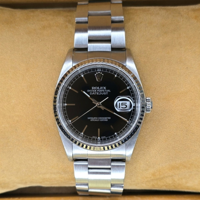 Rolex Datejust 36 Oyster Perpetual 16234 Black Dial Like New Full Set