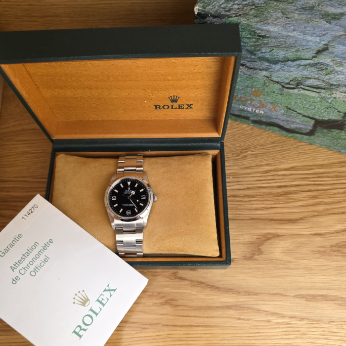 Rolex Explorer Oyster Perpetual 114270 Like New Full Set