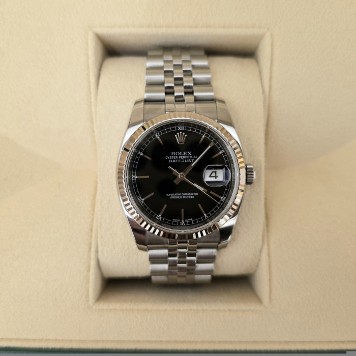 Rolex Datejust Black dial 116234 Like New Full Set