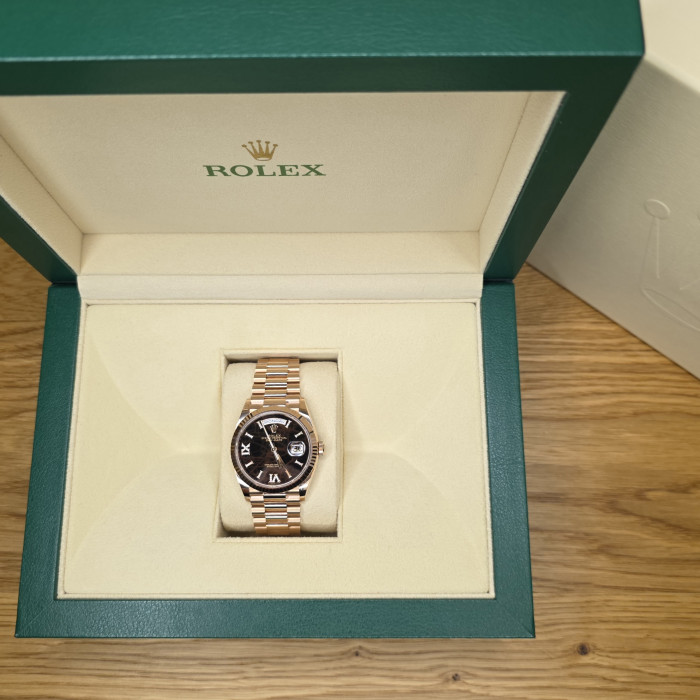 Rolex Day-date 36 Everose Gold Eisenkiesel Diamond Dial 128235 Like New Full Set